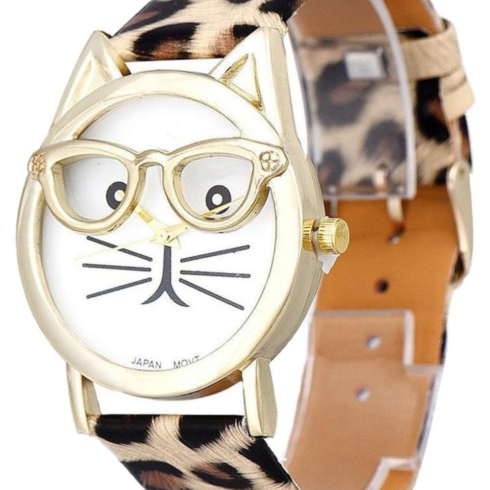 Gold Tone & Leopard Strap Stylist Fashion Wrist Qu
